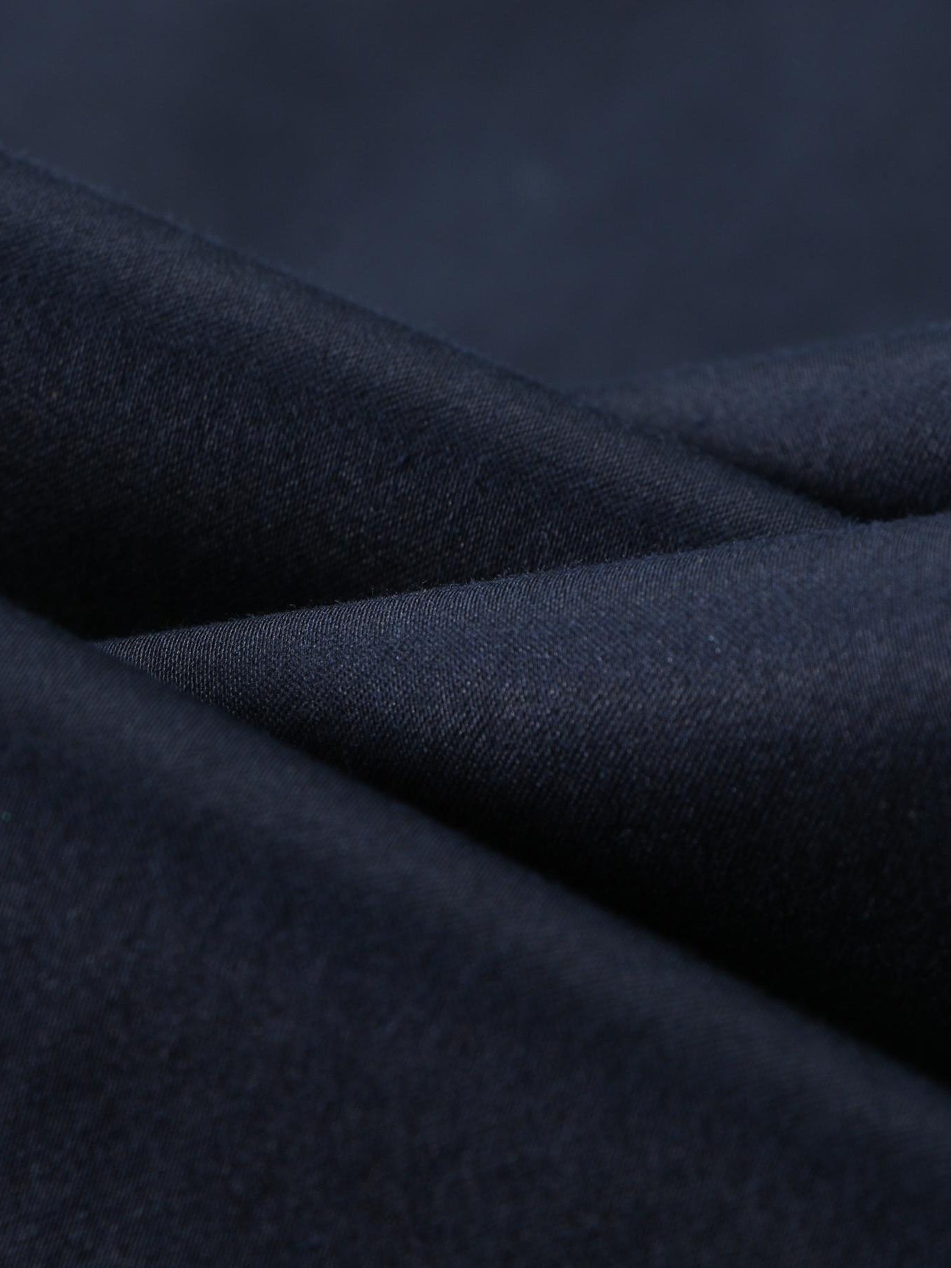 Pantalón clásico ligeramente elástico para hombre